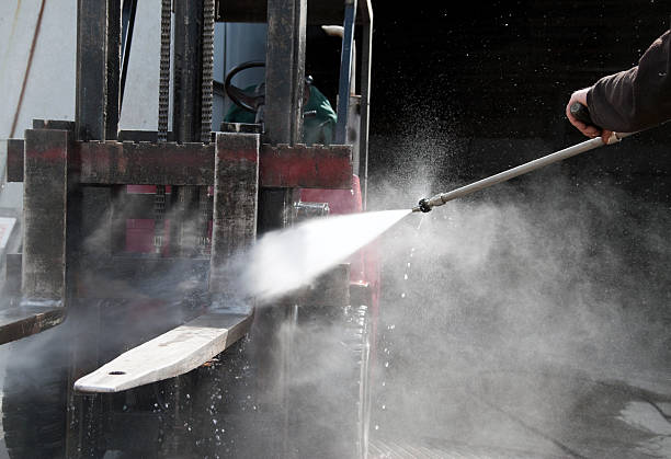 Playground Equipment Cleaning in Sun Prairie, WI